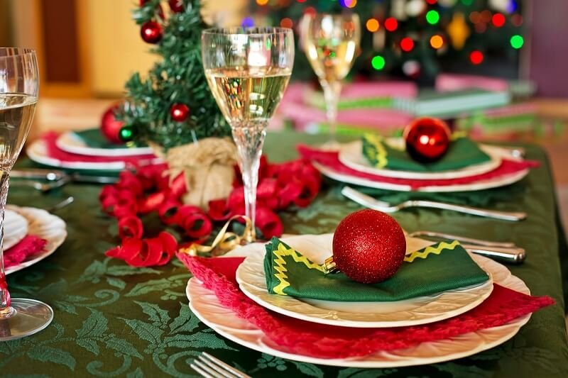 Holiday Table W101: Making the Idealize Happy Setting